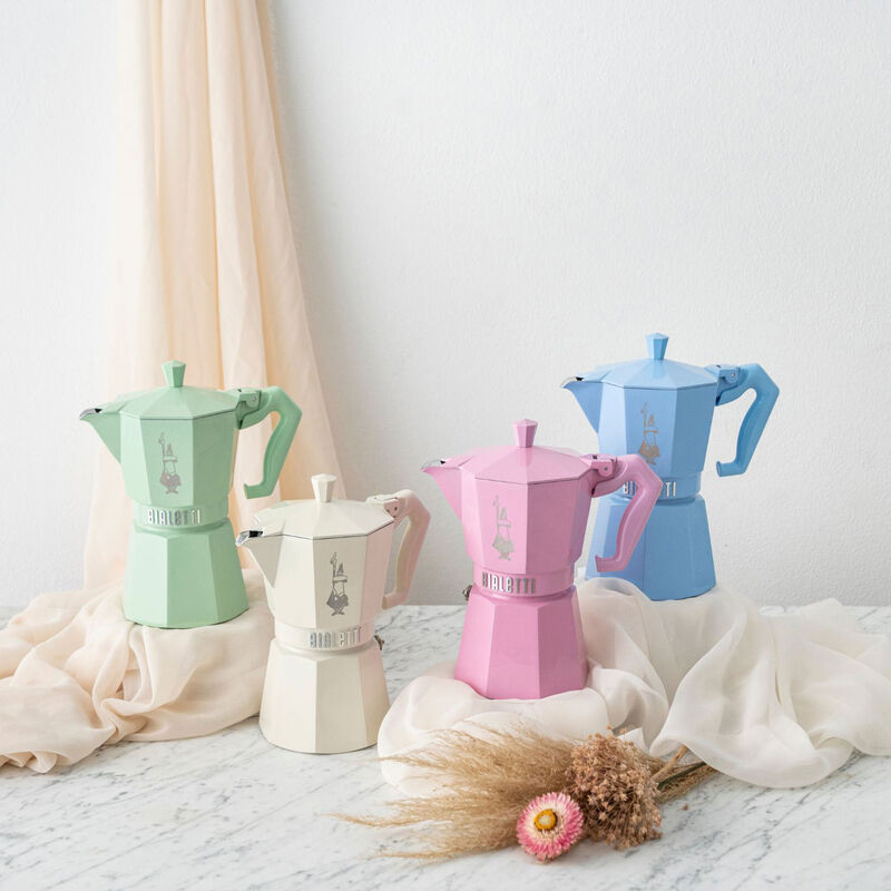 Bialetti Moka Exclusive Light Blue 6 Cup image number 1